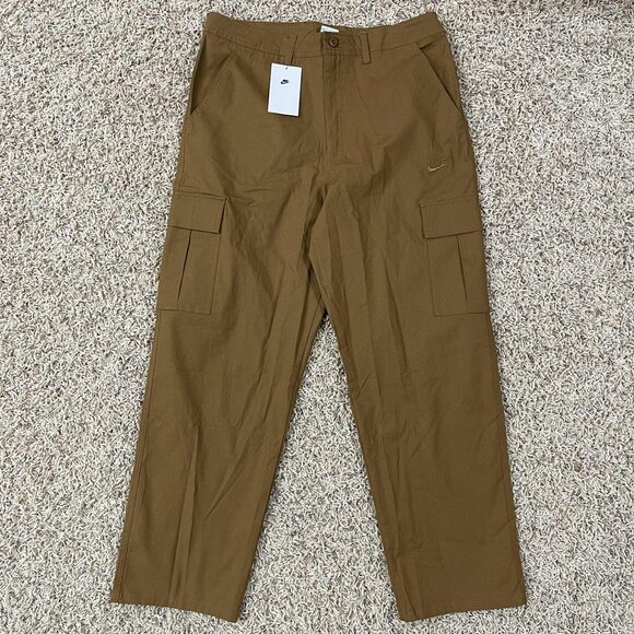 Nike Club Men’s Cargo Trousers Pants Tan FZ5765-281, Size 32x30 (New) - Picture 1 of 16